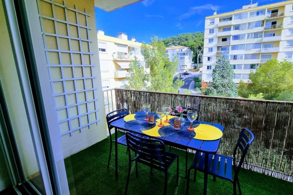Le Clerville Renove Terrasse Climatisation Parking Sete Exterior photo